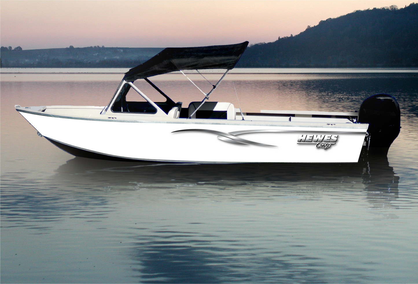 O104 Hewes White