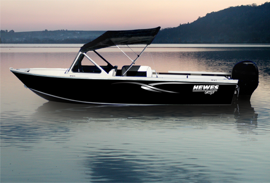 O 104 Hewes Black